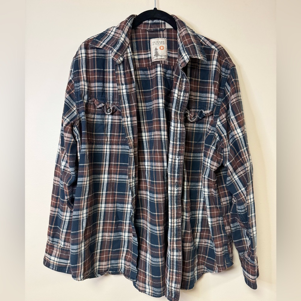 GH Bass Earth Brown Flannel